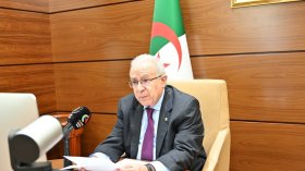 لعمامرة: السياسة التوسعية للمغرب دسترها تحت تسمية “الحدود الحقة”