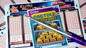 France: un jeune sans-papiers algérien gagne 500.000 euros