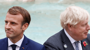 Johnson appelle la France à reprendre tous les migrants qui traversent la Manche