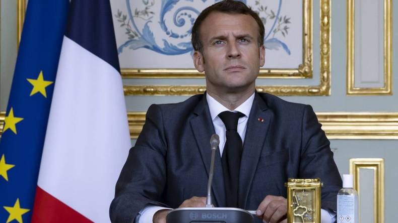 Macron « regrette » les « malentendus » avec l’Algérie après ses propos