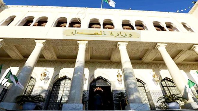 رفع التجريم عن التسيير لن يكون بأثر رجعي
