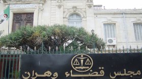 عودة المحاكمات القضائية المباشرة في قضايا الموقوفين
