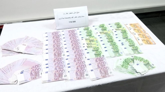 شرطة الحدود تحبط محاولة تهريب أكثر من  100 ألف أورو عبر مطار الجزائر