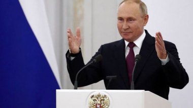 Conflit israélo-palestinien: Poutine favorable a la solution a deux Etats