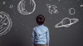 بهذه الطريقة يجب أن يتعامل الوالدين مع الأطفال الموهوبين