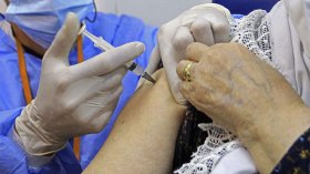 إقبال محتشم على تلقي اللقاح المضاد لفيروس كورونا