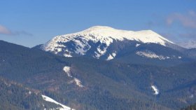 حالة الطقس: عودة الأمطار وثلوج عبر القمم الجبلية