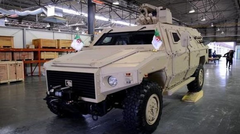 الجيش الوطني الشعبي يشارك في الصالون الدولي للمناولة