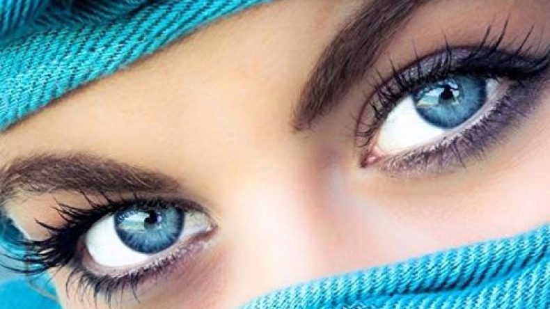 5 أسباب تؤيد هذه النظرة.. هل صحيح أن الجميلات غير محظوظات؟!