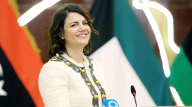 هكذا وثقت المنقوش لحظة وصولها الجزائر للاحتفال بذكرى نوفمبر المجيدة!