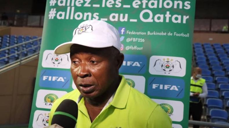 مدرب بوركينافاسو: ينتظرنا نهائي صعب أمام الجزائر..