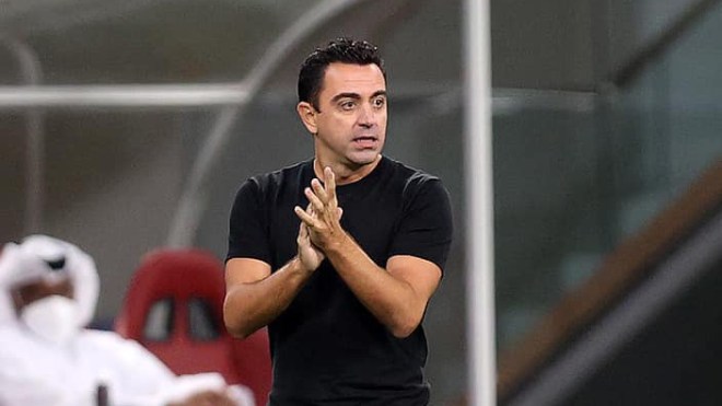 تشافي رسميا إلى برشلونة..