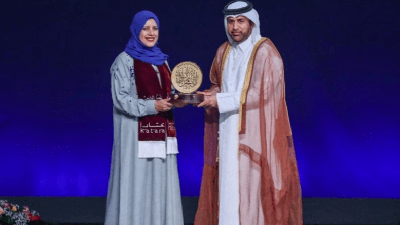 جائزة كتارا.. تعرف على أول امرأة تفوز بلقب شاعر الرسول