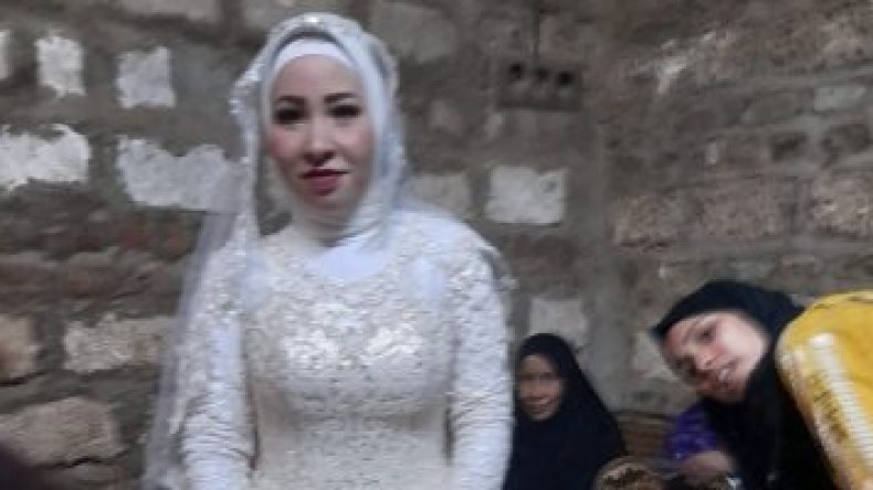 حافظة لكتاب الله تفارق الحياة بعد نصف ساعة من زفافها