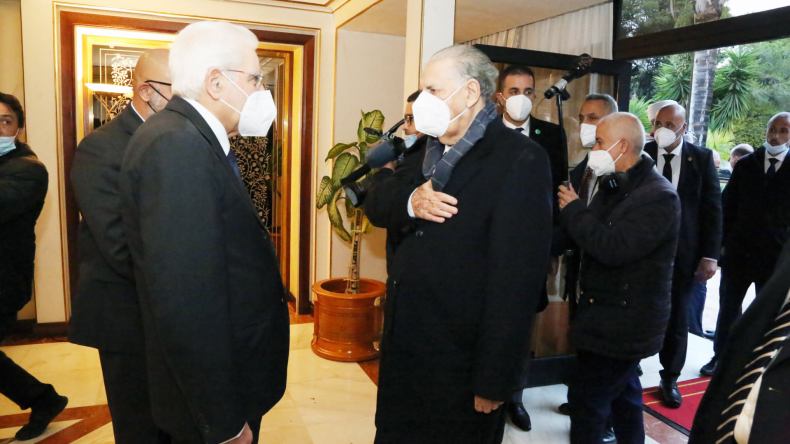 قوجيل يؤدي زيارة مجاملة للرئيس الايطالي