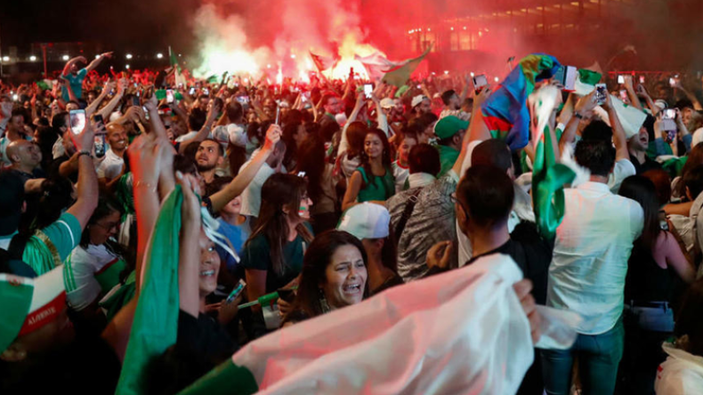 تجاوزات للبروتوكول الصحي في احتفالات تتويج “الخضر” بكأس العرب