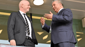 الخضر رفعوا التحدي وإنفانتينو معجب بالكرة الجزائرية