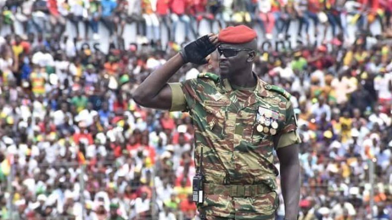 رئيس غينيا لمنتخب بلاده: كأس افريقيا أو تسديد ما تم صرفه على الفريق