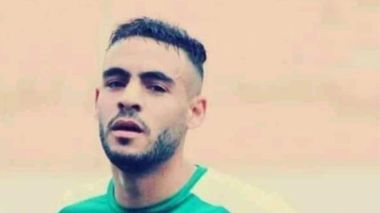 Saïda: Le joueur Sofiane Loukar inhumé en présence d’une foule imposante