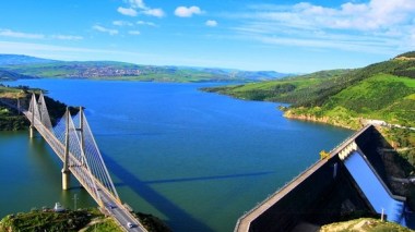 Le taux de remplissage des barrages demeure faible