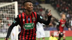 بوداوي على رادار “أستون فيلا” الأنجليزي