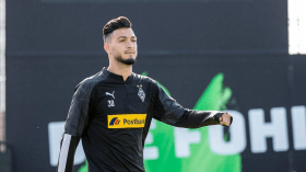 بن سبعيني يعترف بِأنه يلعب في مركز “غير مُريح”