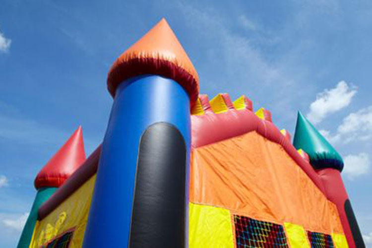 4 enfants tués dans un accident de chateau gonflable