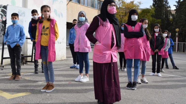 تعليق الدراسة جزئيا في بعض الأفواج التربوية بسبب كورونا