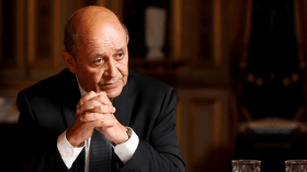 لودريان: زيارتي هدفها ارساء علاقة ثقة مع الجزائر