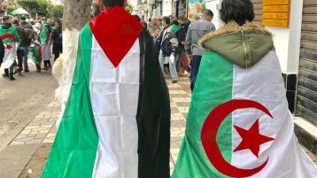 لهذا يحبّ الفلسطينيون الجزائر