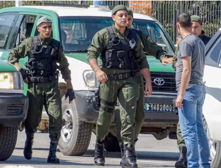 Plusieurs réseaux de trafic de drogues démantelés la semaine dernière a Alger  