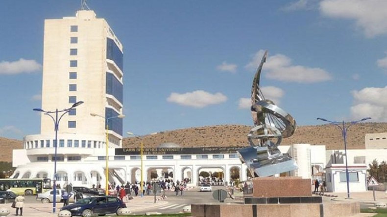 تجارب جزائرية على دواء نباتي مضاد للسرطان