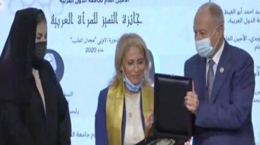 Médecine: le Prix d’excellence de la femme arabe attribué a une Algérienne