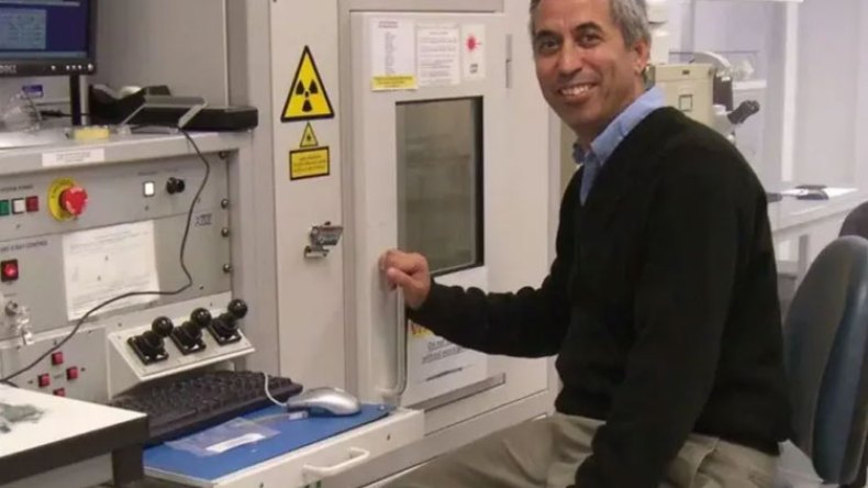 الرئيس تبون يعيين بلقاسم حبة عضوا للمجلس الوطني للبحث العـلمي والتكنولوجيات