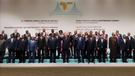 لعمامرة يلتقي 8 وزراء خارجية أفارقة في تركيا