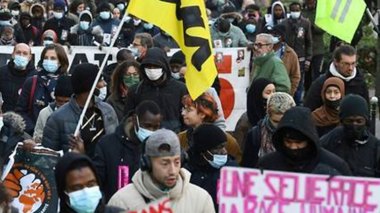 France: des manifs “antiracistes” pour la régularisation des sans-papiers