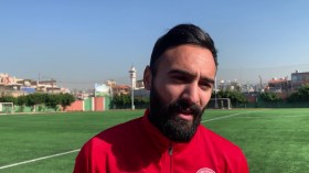 لاعب منتخب لبنان:” سنلعب بطريقة دفاعية أمام المنتخب الجزائري”