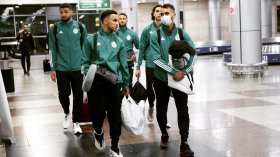 نابولي يريد حرمان وناس من “الكان” ويهدد بمقاضاة “الخضر”