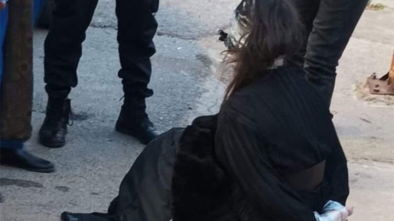 العثور على فتاة مكبلة ومعصوبة العينين بشارع في وهران