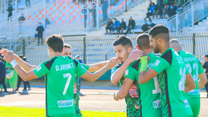 اتحاد بسكرة رائدا للبطولة الوطنية