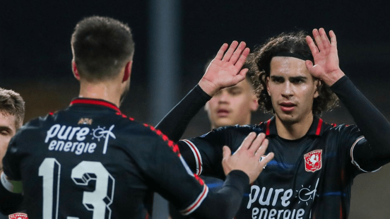 بِالفيديو: زروقي يصنع فوزا بِهدف استعراضي