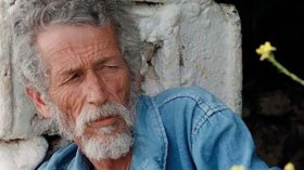 ياسمين شويخ متهمة بالإساءة لحرمة المقابر