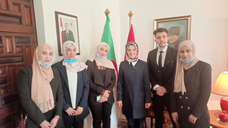 طلبة من جامعة البليدة يتحصلون على تكوين في اللغة التركية
