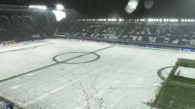 بِالفيديو: فريق “ماندي” لن يلعب بِسبب الثلوج