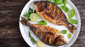 فوائد غير متوقعة لتناول الأسماك في فصل الشتاء