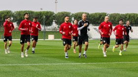 بالصور..”الخضر” يخوضون ثاني حصة تدريبية في تربص الدوحة