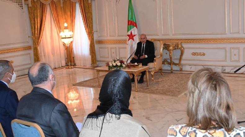 فتح الحدود البرية بين الجزائر وتونس: رئيس الجمهورية يوضح