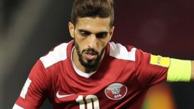 قائد منتخب قطر: هدفنا تجاوز الجزائر للاقتراب من التتويج