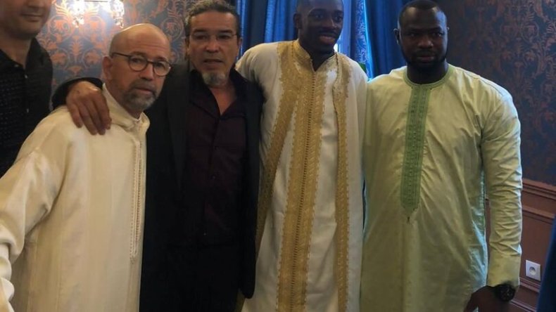 ديمبيلي يتزوج من مغربية في حفل زفاف مغربي خالص