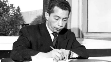 مذكرات لخضر بن طوبال: قراءة أولية